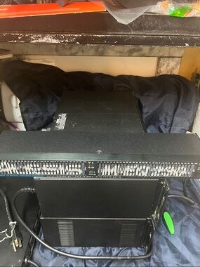 Black 31-Band Graphic Equalizer Rackmount - Professional Audio Tuning